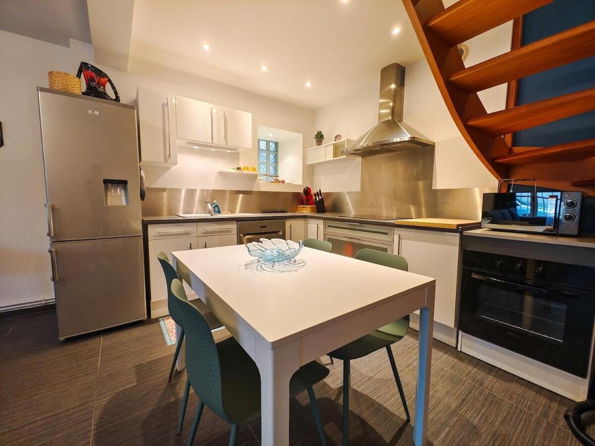 Charmante Petite Maison En Plein Centre Casa de Férias Caen